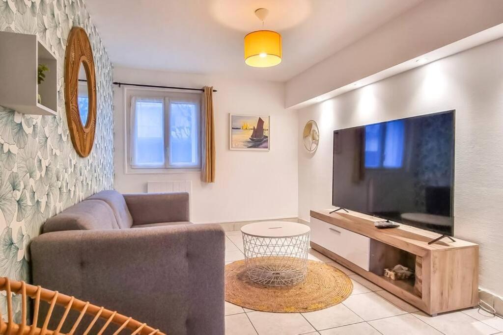- La Cigale - 7 / 16 Couchages Villa